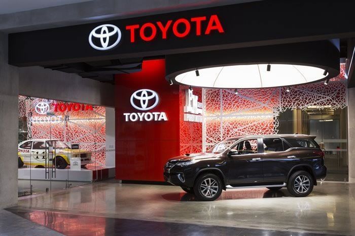 Toyota en Avenida Escazú